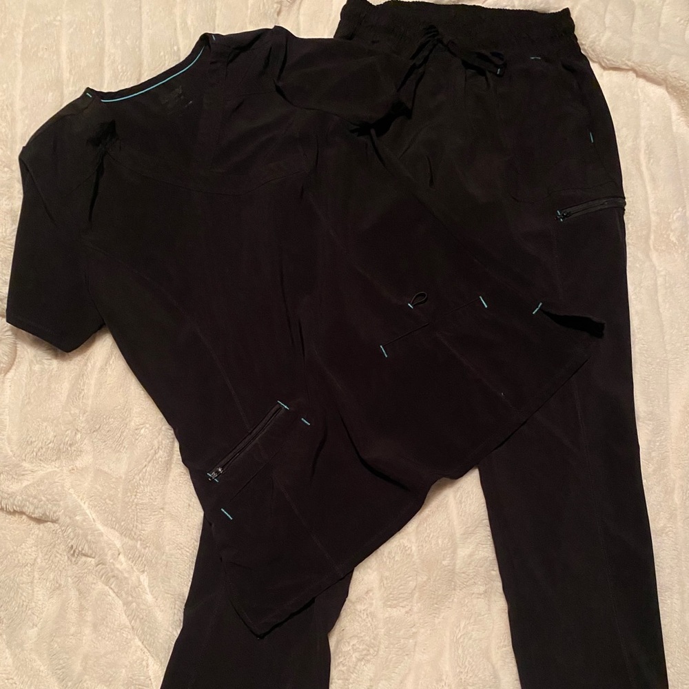 Scrubstar premium black scrub set